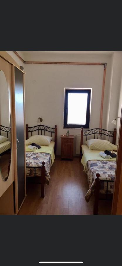 Piano Apartment Lopar Buitenkant foto